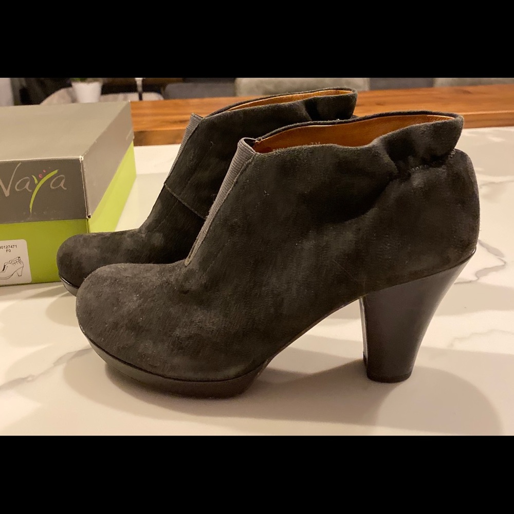 Naya - Bara booties